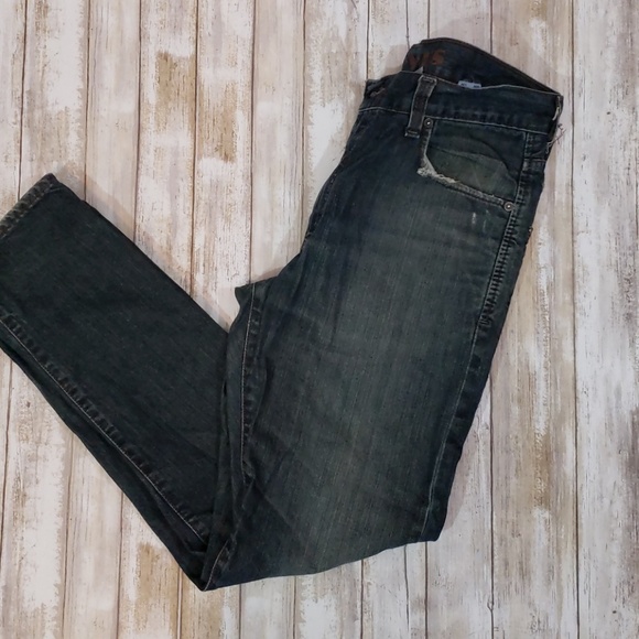 Levi's Other - LEVI'S Distressed Slouch Skinny 520 sz 30x30